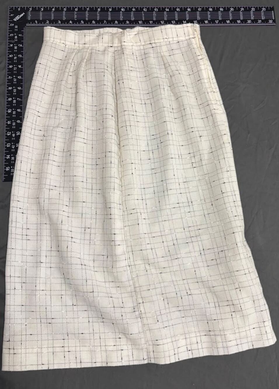 Vintage Modernage Sportswear Grid Plaid Skirt Women's Size 12 Union Made USA